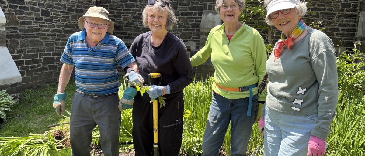 Earth Keepers in the Garden
